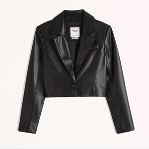 NWOT Abercrombie cropped vegan leather blazer jacket